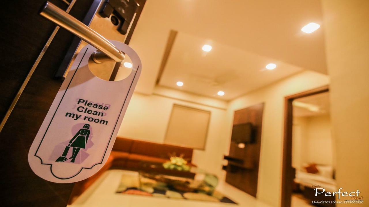 The Mahal Inn Jamshedpur Ngoại thất bức ảnh